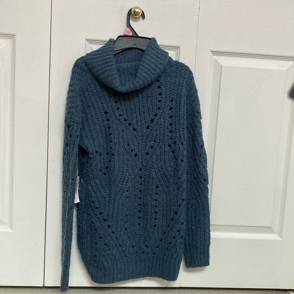Child L Cable Knit Sweater